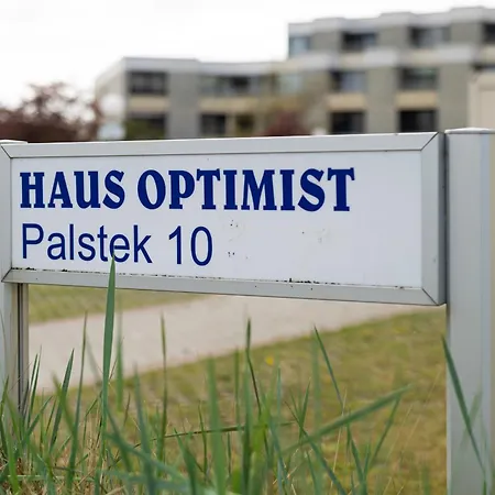 Marina Harbourside Apartment